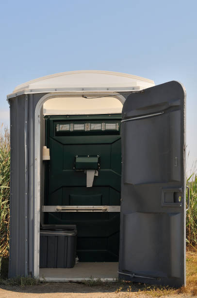 Best Wedding porta potty rental  in Diamond, IL