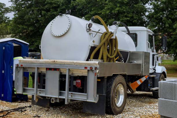 Best Porta potty rental near me  in Diamond, IL